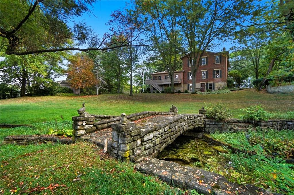 Vandalia Luxury Homes