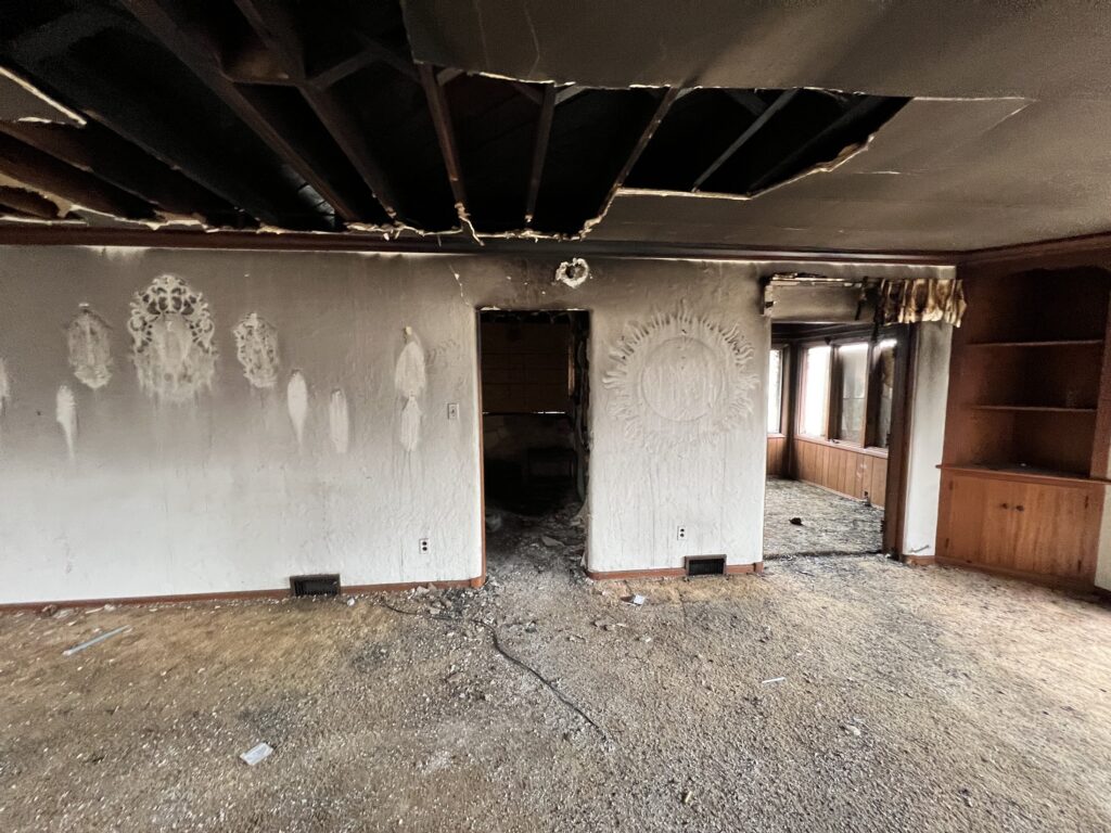 coinsurance definition - house after fire damage