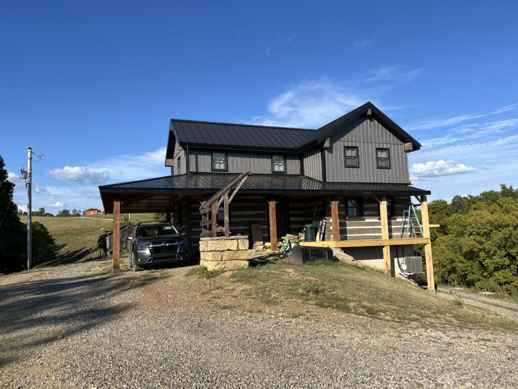 The Complexities of Insuring Homes on Large Plots of Land